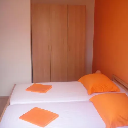 Apartment Erdgeschosswohnung Mit Viel Komfort Und Terrasse Trogir